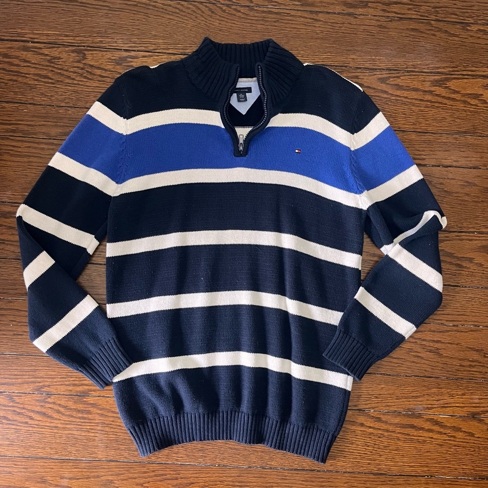 Tommy HilfigerZip-Up Sweater